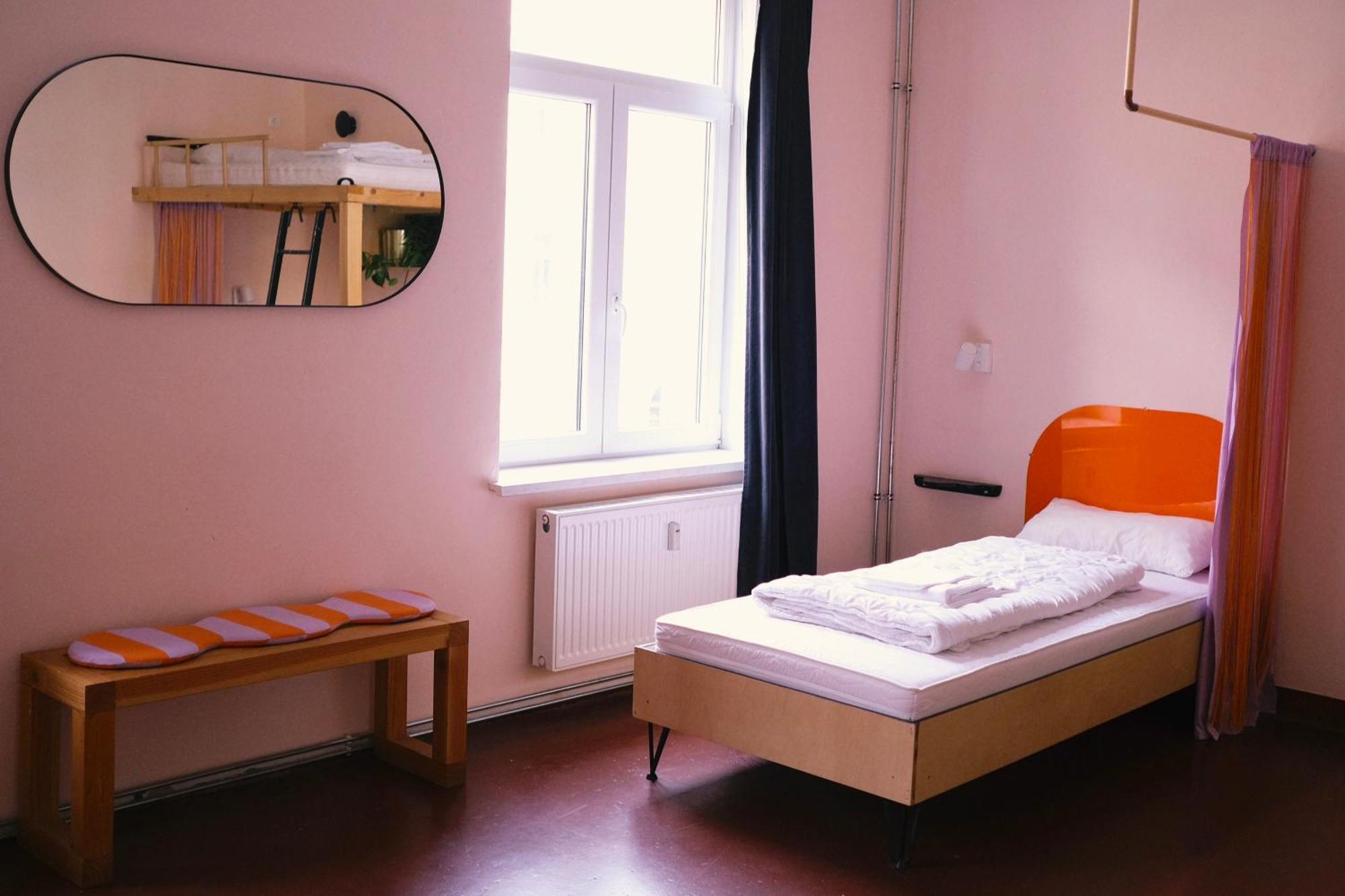 Hostel & Garten Eden Leipzig Ngoại thất bức ảnh
