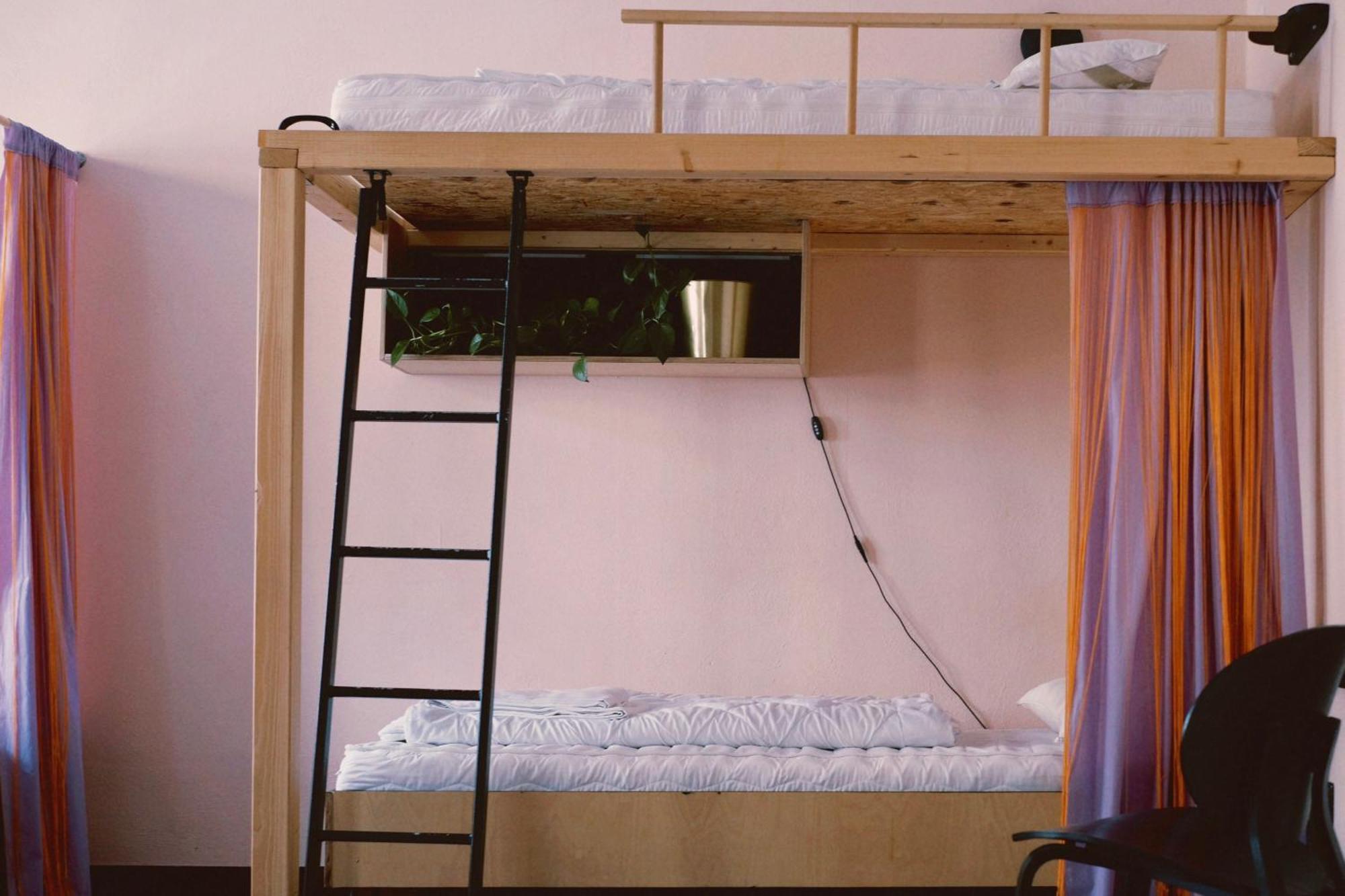 Hostel & Garten Eden Leipzig Ngoại thất bức ảnh